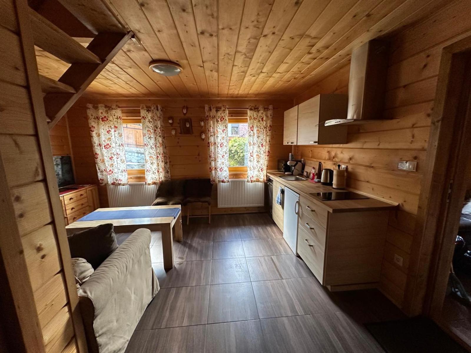 Marang Domki I Apartamenty ชเจอร์ค ภายนอก รูปภาพ